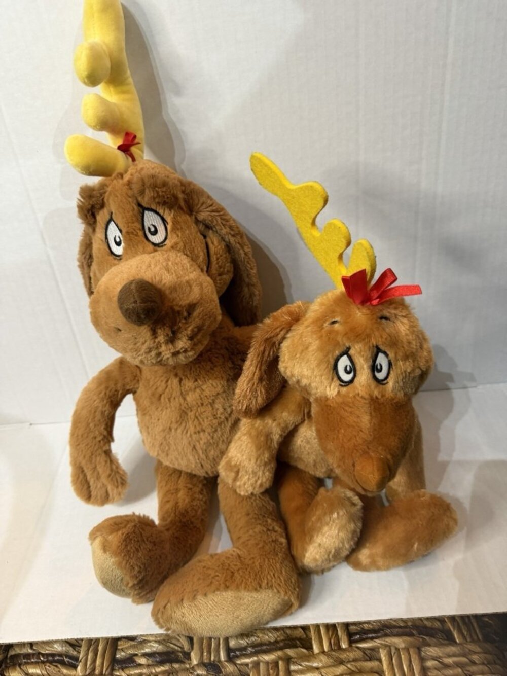 Aurora Dr Seuss - 7"  & 12 Max Plush Toy Grinch Stuffed Dog Lot Of 2